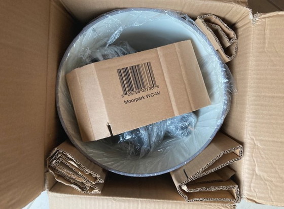 Image 1 of Lampada da soggiorno, da comodino o da scrivania 