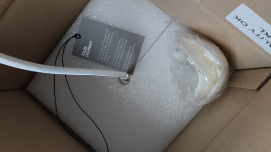 Image 1 of Louis Poulsen VL45 Radiohus Ø175 – Edizione Speciale Rosa Pallido – NUOVO E SIGILLATO