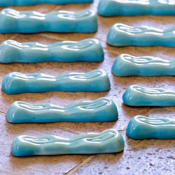 Image 1 of Antiguo soporte para cuchillos Art Déco en loza turquesa