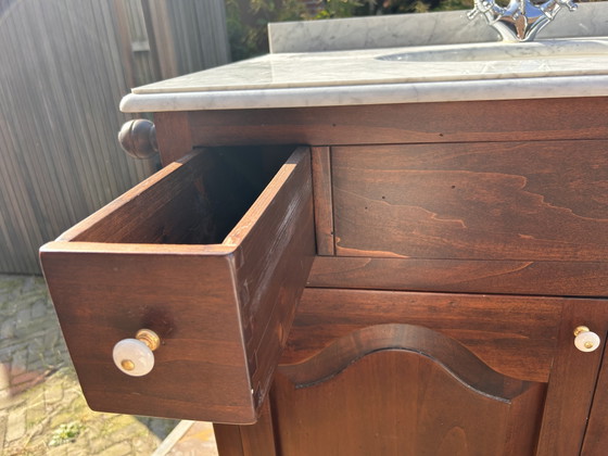 Antieke Wastafel Met Marmeren Blad, Spiegel En Wandlampjes – Ladekasten, Wood (photo 6 of 9)
