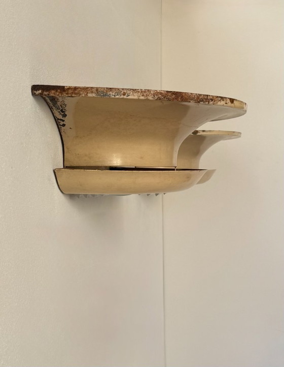 Image 1 of Paire d'applique vintage moderniste, métal peint beige et verre, France, 1930