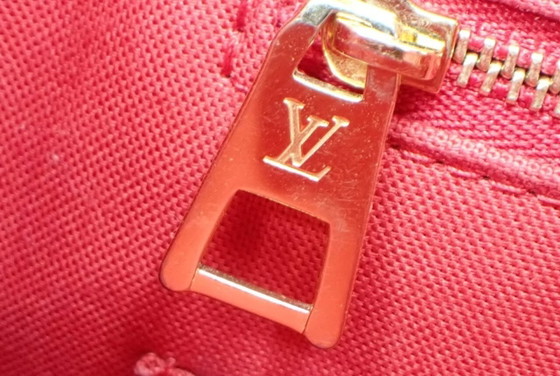 Monogram Giant Reverse OnTheGo GM 2-Weg Tote tas, Louis Vuitton, Tote tassen, Leer, Textiel, Beige (foto 9 van 15)
