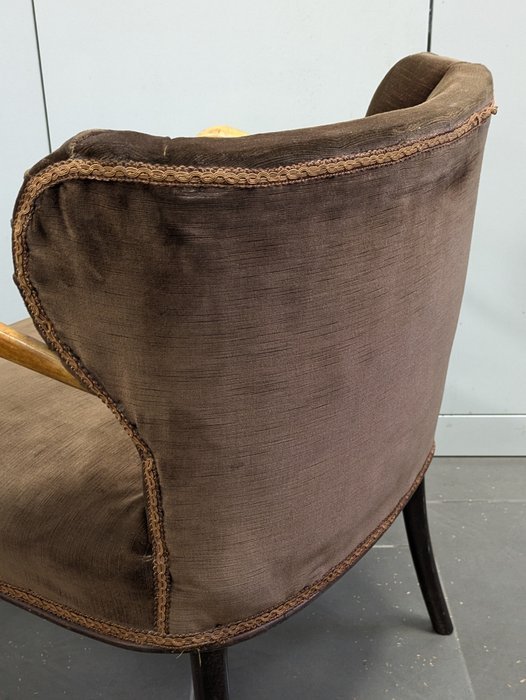 Image 1 of Paire de fauteuils, années 1940, bois, tissu