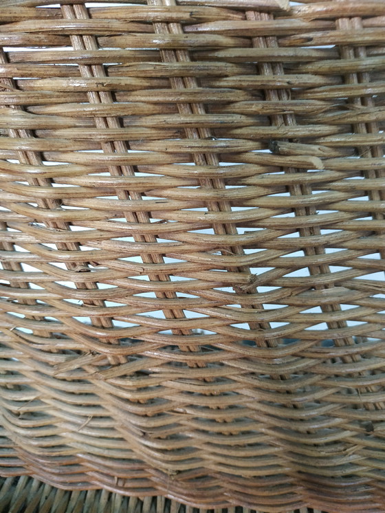 Image 1 of Rare robe vintage en rotin/objet d'art