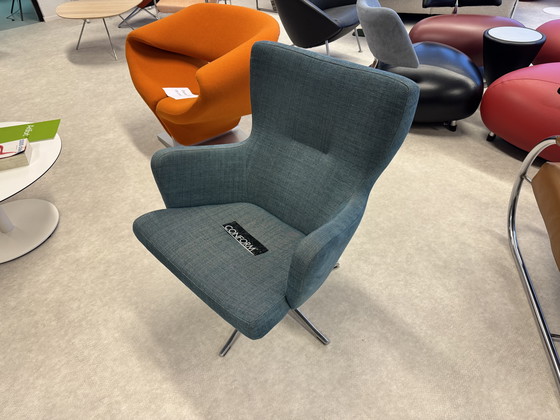 Image 1 of Conform Gyro armchair with swivel foot