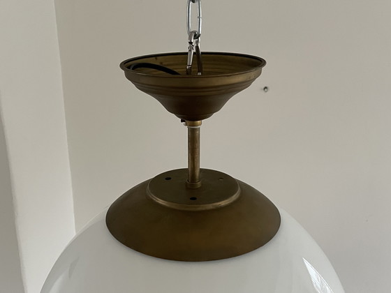 Image 1 of Lampada a sospensione Art Déco XXL - Opalino e ottone