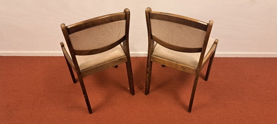 Image 1 of Set of 2 wooden chairs with beige upholstery