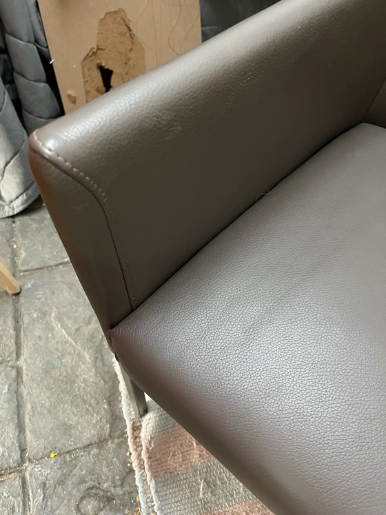 2x Rolf Benz 651 Esszimmer-Armlehnstühle, dunkelbraunes Leder, Esszimmerstühle, Metall (Foto 2 von 7)