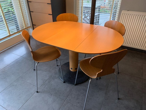 Image 1 of Tavolo Arco con 4 sedie Fritz Hansen