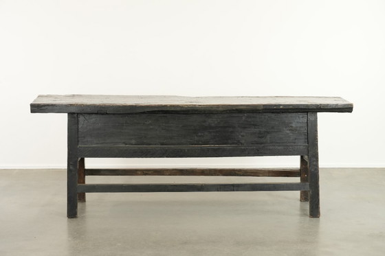 Image 1 of Robust Spanish antique sideboard with 3 drawers from the 18th century