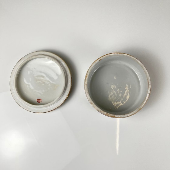 Image 1 of Chinese blue porcelain box with bird and flower motif, Guangxu style, 20th century