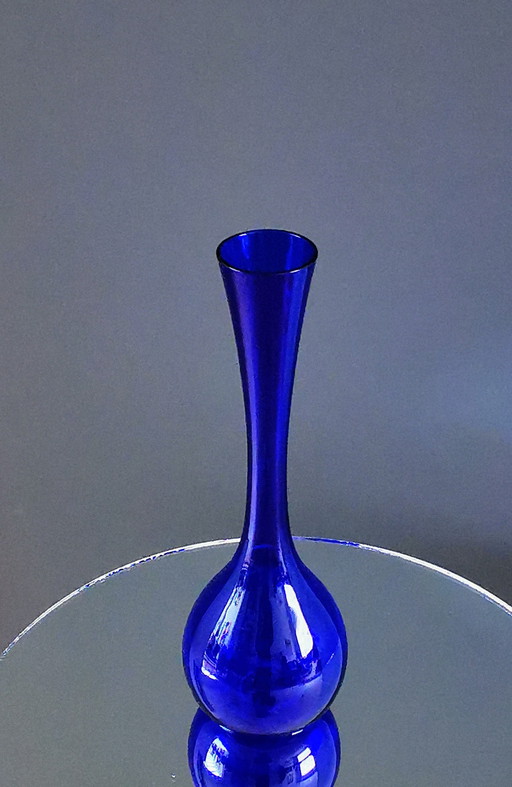 Gullaskruf Blue Bulb vase 1960