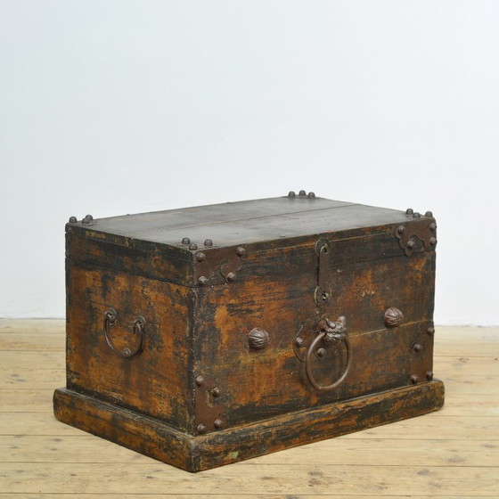 Antico baule in legno giapponese, circa 1890 – Armadi contenitori, Iron, Wood (photo 14 of 17)