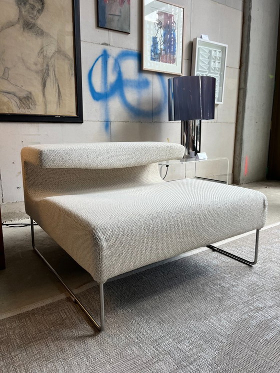 Image 1 of Love chair van Patricia Urquiola door Moroso