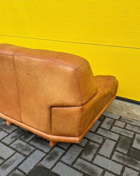 Image 1 of Fauteuil lounge vintage en cuir cognac