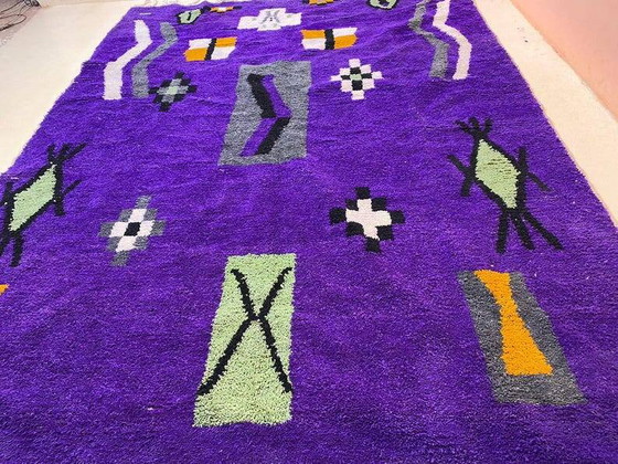 Tapis marocain blanc cassé avec motifs colorés, 250cm x 150cm (photo 3 of 9)