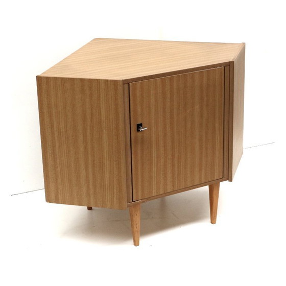 Image 1 of Vintage Hoekkastje Met Deur Gemaakt In De Jaren ’70