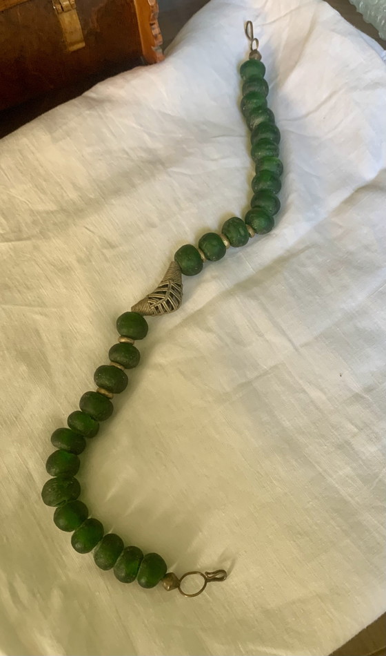 Krobo Ghana Beaded Necklace - Brass Pendant. Acquired in the 1990s – Gifts, Glass (photo 6 of 8)