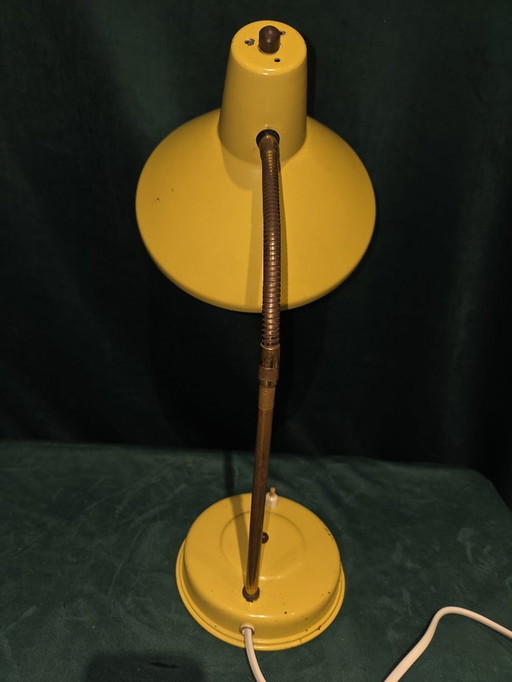 Vintage Gele Bureaulamp – Industriële Klassieker met Zwanenhals