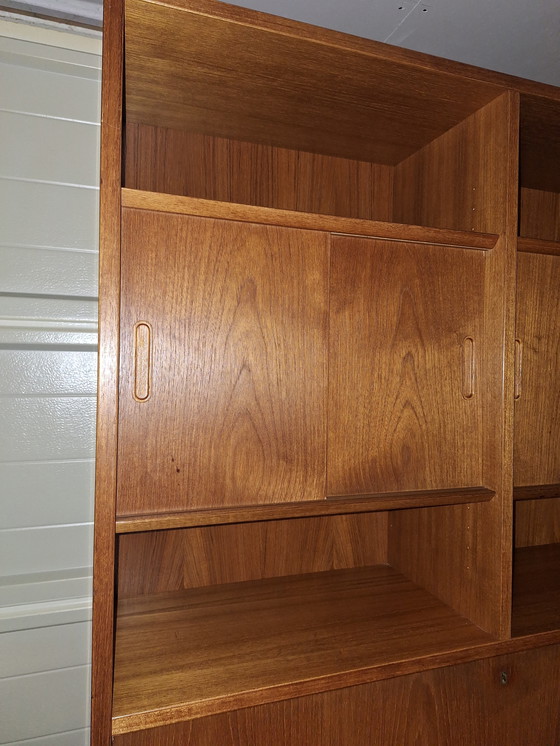 Image 1 of 8
Credenza secretaire d'epoca in teak di Poul Hundevad