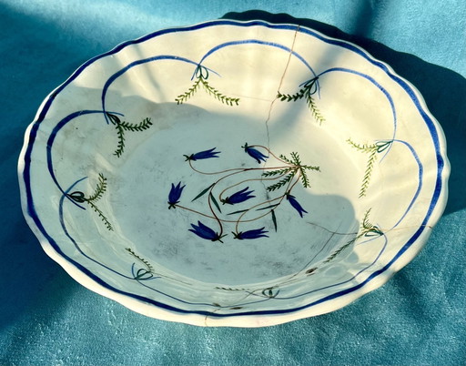 Bol antique en céramique peint à la main avec pinces métalliques (ca. 1800-1850)