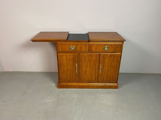 Drexel Heritage Mobile bar / Credenza buffet Campaign anni '70 – Piano scorrevole estensibile. USA, anni (photo 12 of 24)