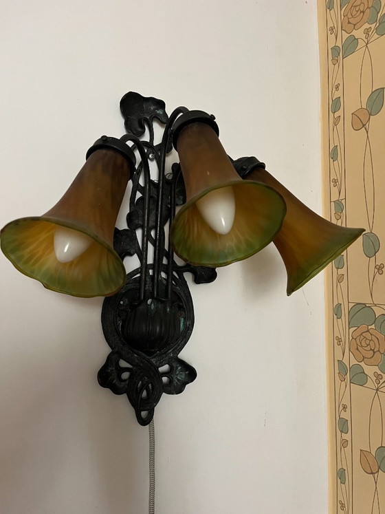 Image 1 of Jugendstil-Wandlampenkelche