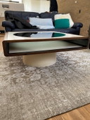 Mesa de centro de la era espacial