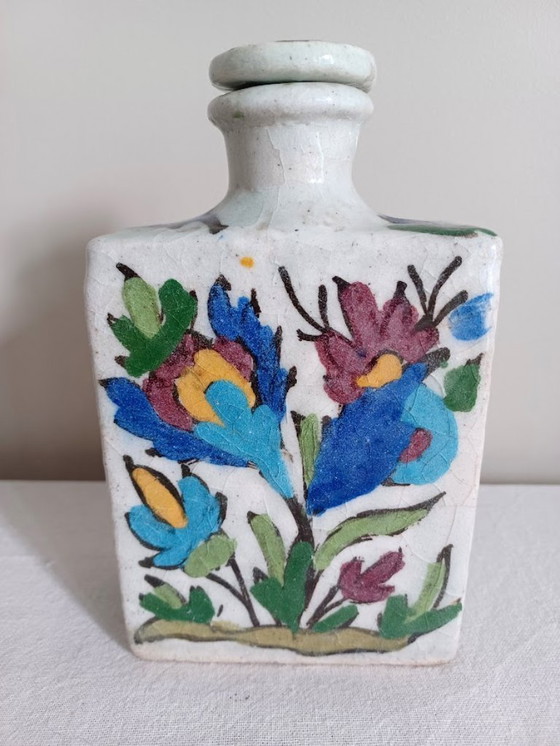 Image 1 of Antike persische Qajar-Keramikflasche mit Stöpsel – 19. Jahrhundert – Iznik-Stil
