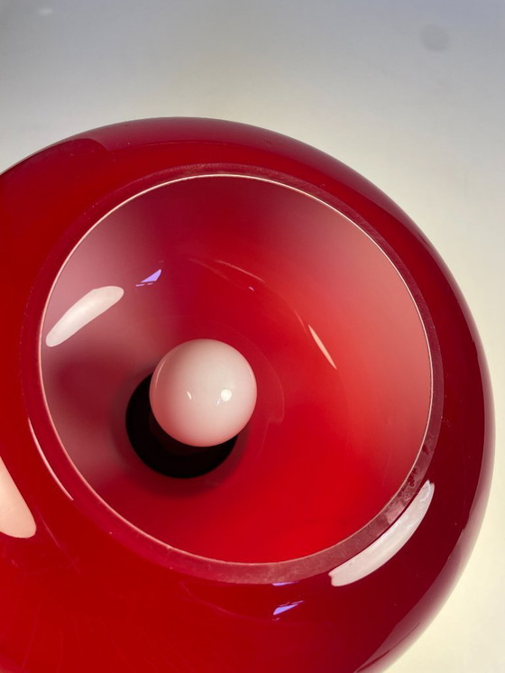 Image 1 of Vintage Glazen Rode Hanglamp Met Chromen Armatuur, 1980's