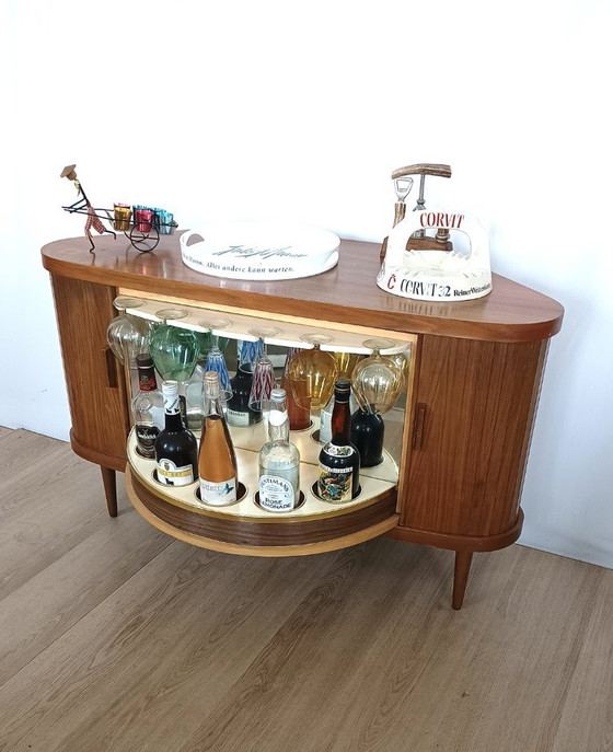 Image 1 of Mueble bar tocadiscos años 50