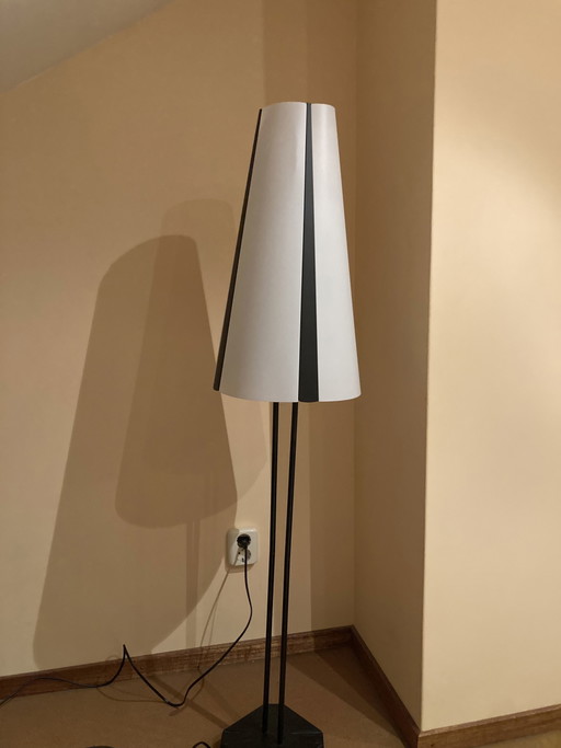 Lampada da terra Vistofta di Gunter Jensen