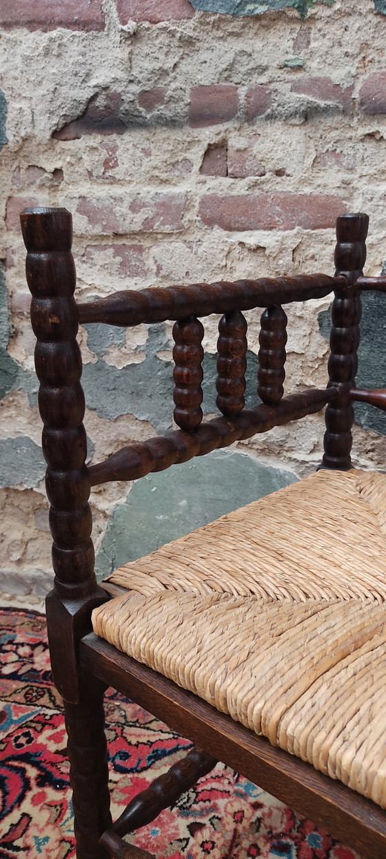Image 1 of CLASSIC BOBBIN CORNER CHAIR