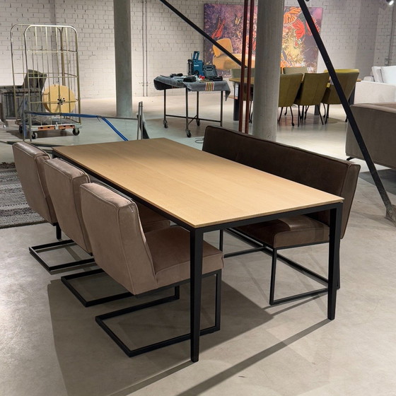 Image 1 of skip & Ronah eetkamerstoel