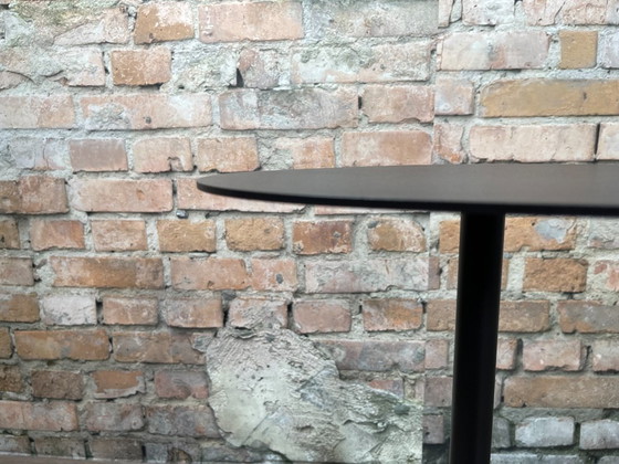 Cascando Pully Side, Metallo Nero | Robert Bronwasser, Tavolini, Minimalisme (foto 3 di 7)