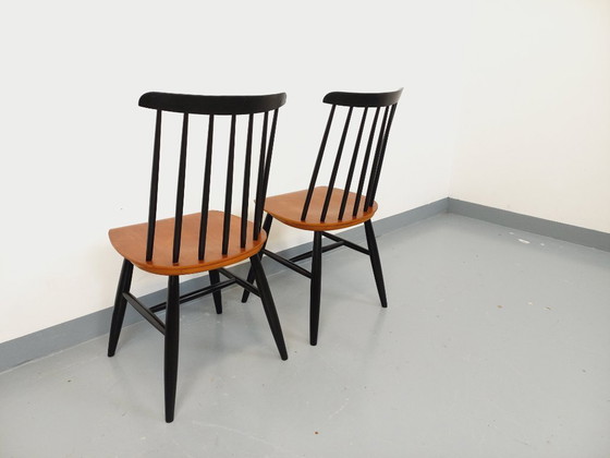 Image 1 of Paire de chaises scandinaves vintage Fanett par Ilmari Tapiovaara en teck et bois noir des années 50 60