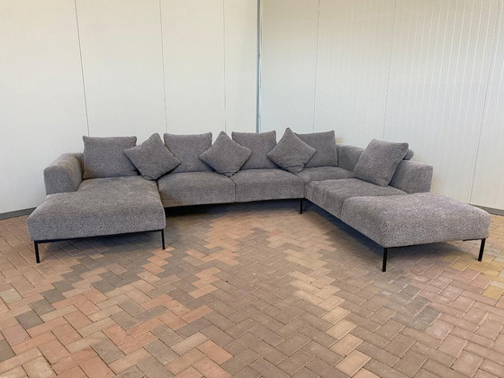 Image 1 of Montel Sofá en U grande de tela gris