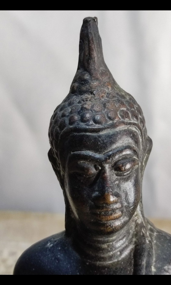 Image 1 of Buda de bronce