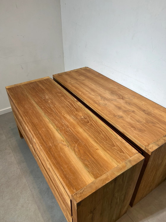 Cómoda de madera maciza de teca. – Aparadores, Wood (photo 5 of 5)