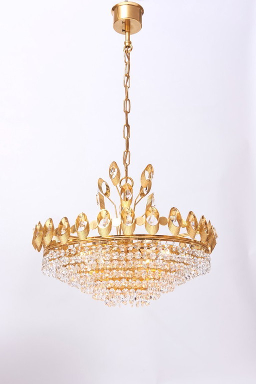 Large Hollywood Regency brass and glass chandelier by Palwa