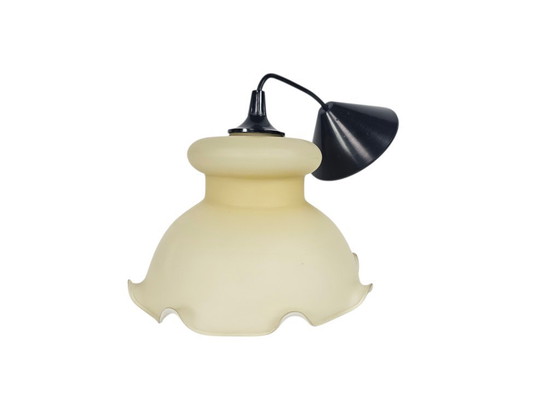 Image 1 of Lampe en forme de calice, style Art déco, opaline, Italie, années 60