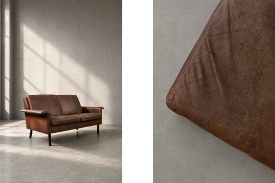 Image 1 of Canapé 2 Places Vintage Mid-Century Scandinave Moderne en Cuir Marron 3330 par Arne Vodder pour Fritz Hansen, 1960s