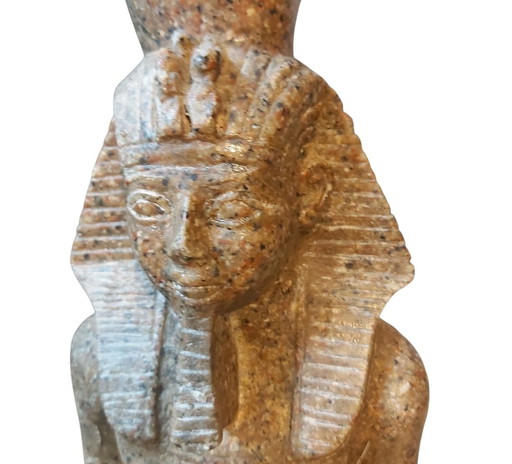 Magnifique grand pharaon égyptien