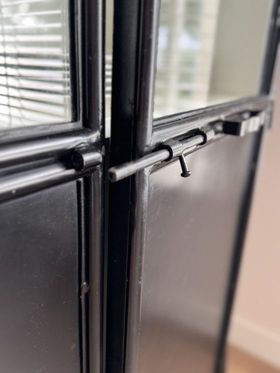 Image 1 of Bella vetrina in metallo Washington nero (con vetro)