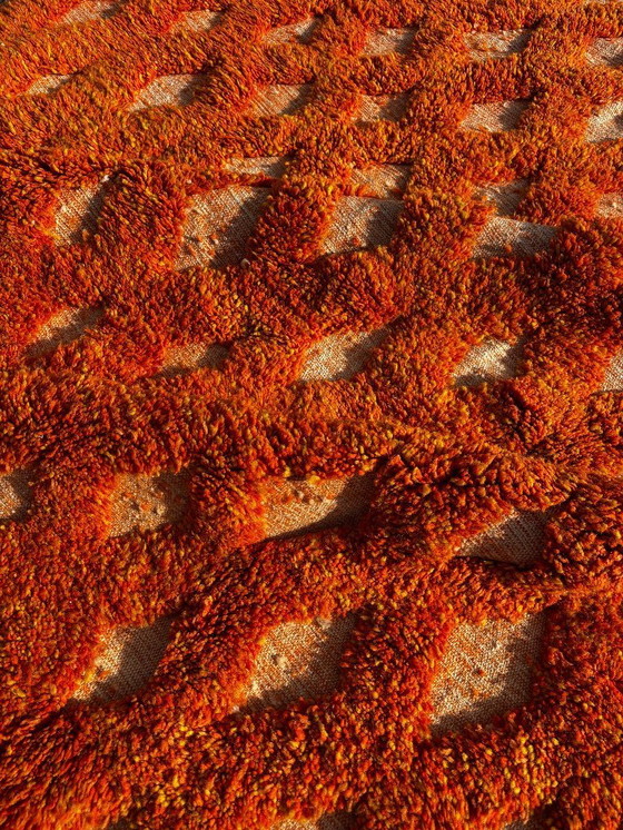 Image 1 of Marokkaans Mrirt wollen tapijt – Handgemaakt oranje designkleed 250x250 cm – Luxe modern boho tapijt