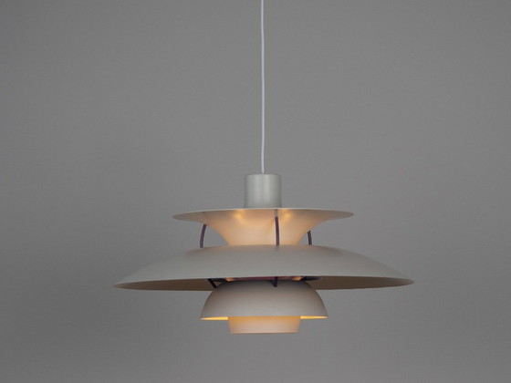 Image 1 of Lampada a sospensione vintage danese PH 5 di Poul Henningsen, Louis Poulsen, 1958