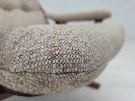 Image 1 of Fauteuil uit de jaren 70, Noors design, stof van een wollen mix, gebogen hout.