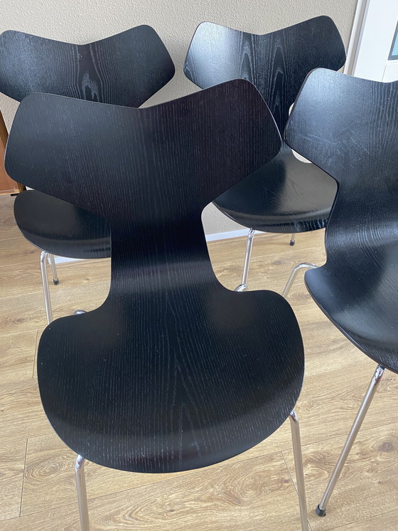 Image 1 of 4 butterfly chairs grand prix Arme Jacobsen for Fritz Hansen
