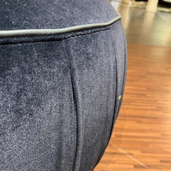 Leolux Capri poef – Hockers en poefs, Leather (photo 2 of 4)