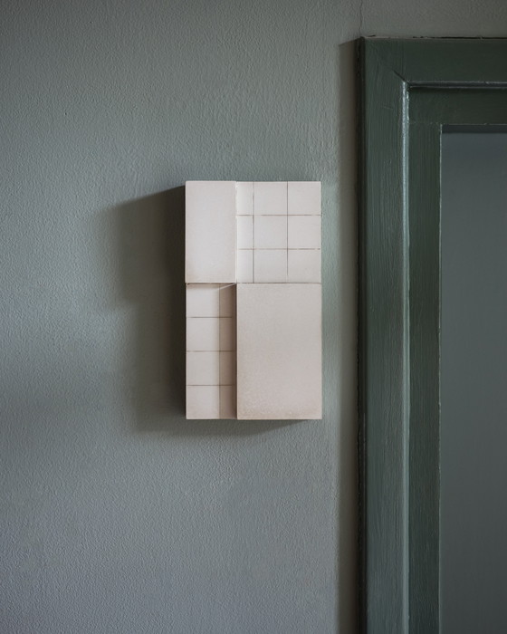 Image 1 of Set di tre oggetti da parete in cemento brutalista